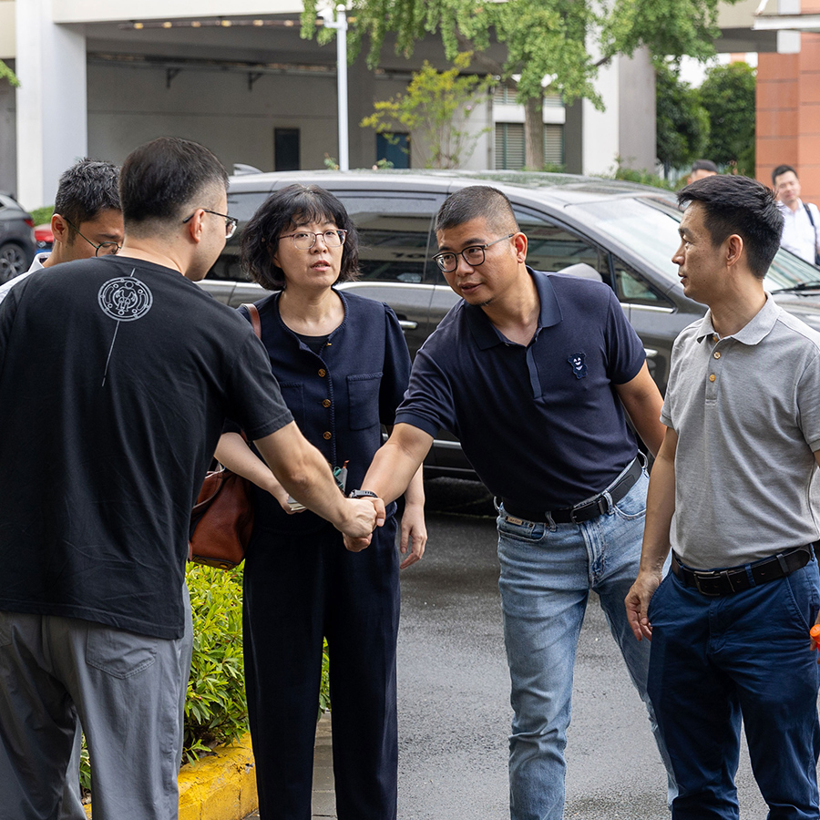 具身智能领域合作新机遇 | 复旦具身智能团队与市投促中心领导调研坤维科技